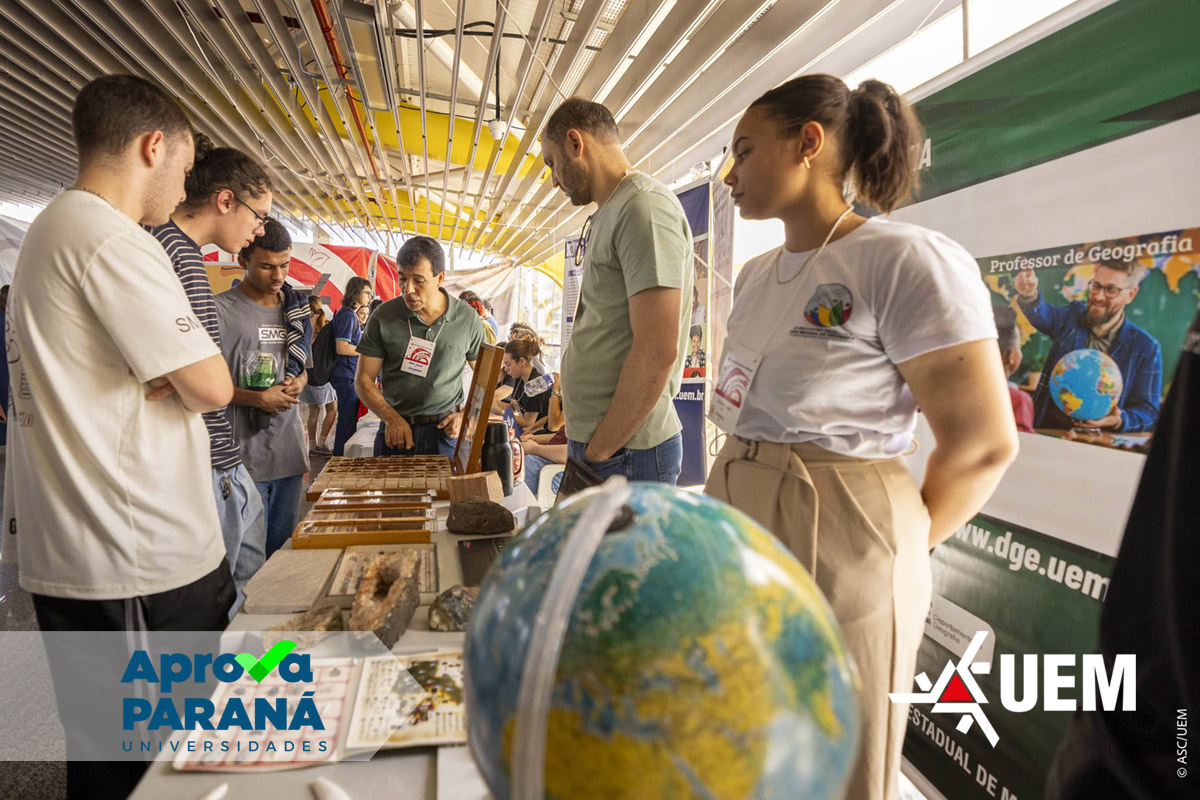 UEM Aprova parana Capa.jpg