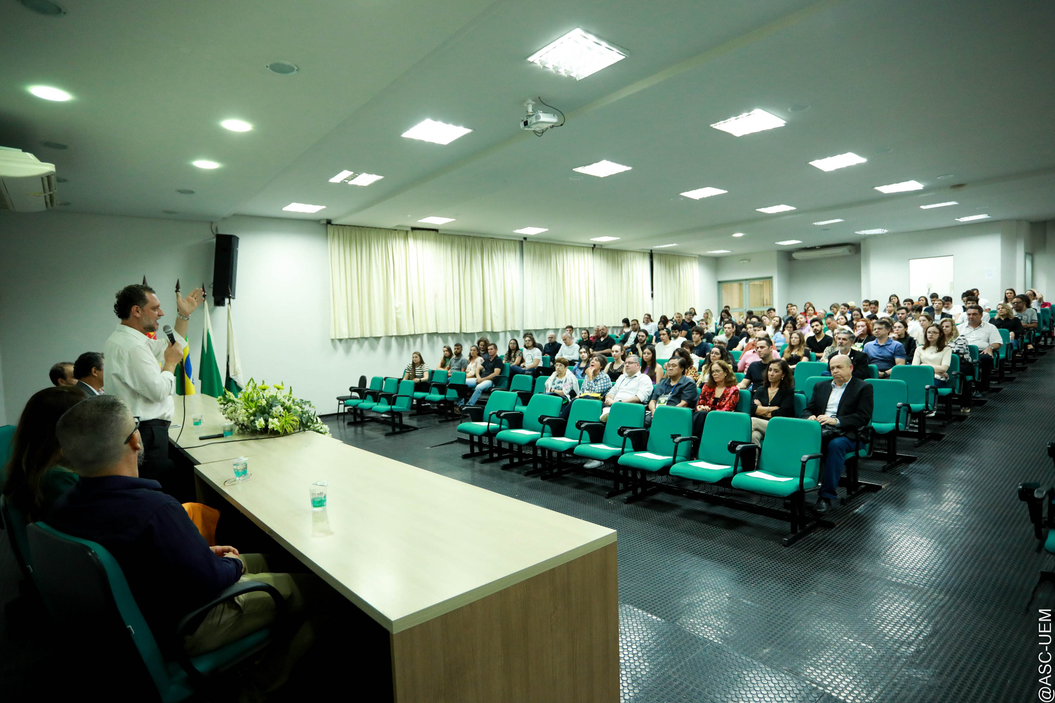 2023 11 23 Abertura EAIC Capa