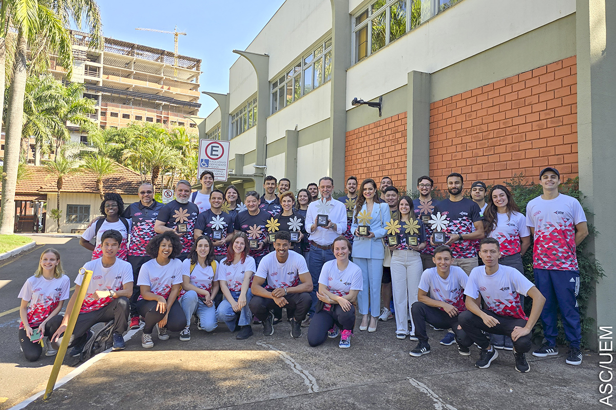 2024 07 19 Reitoria recebe comitiva de atletas UEM JUPS 59 de 63 1200x800