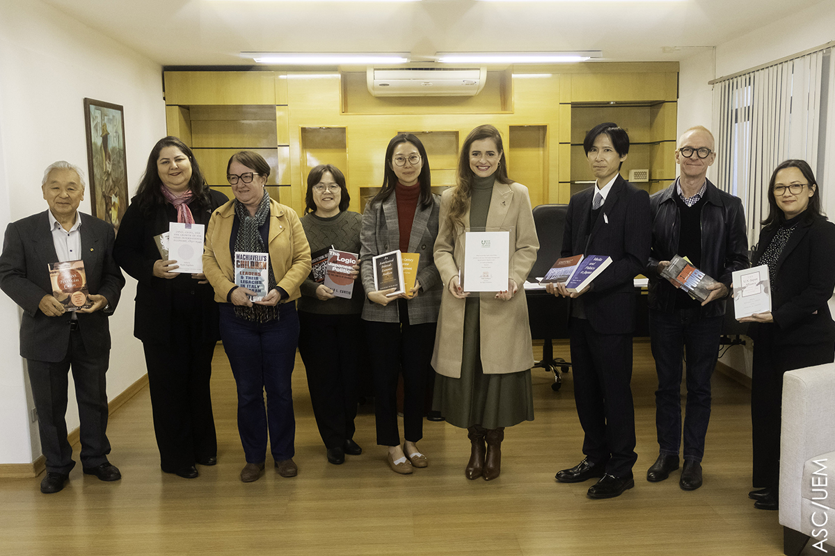 Consul livros Read Japan 01