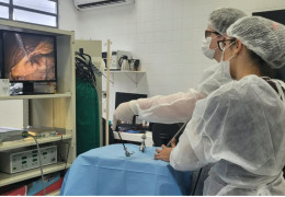 Laboratório oferece treinamento médico para situações de emergência
