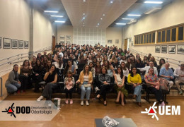 Odontologia reúne acadêmicos para discutir casos da Clínica Odontológica