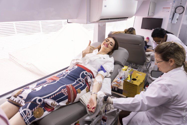 gisele-mendes-doa-sangue-750x500