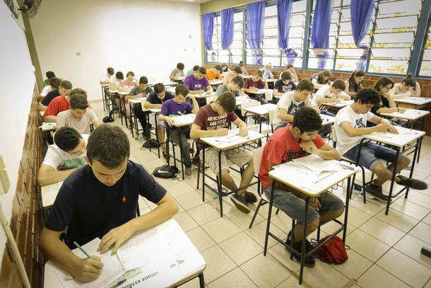 prova-do-vestibular-de-inverno-de-2023-da-uem-sera-realizada-neste-domingo-27-64e8c96de9320