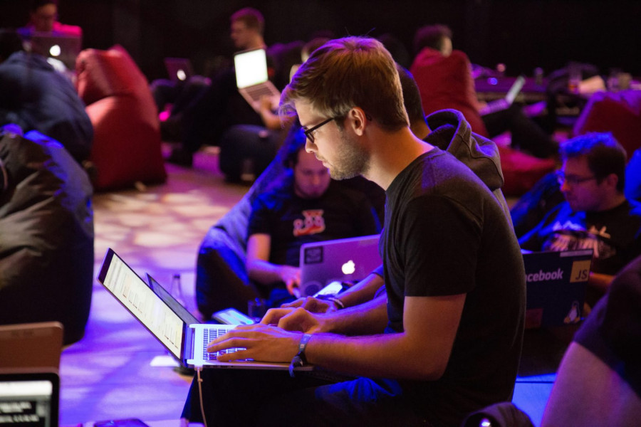 hackathon-alex-kotliarskyi-1620x1080