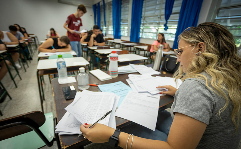 uem-abre-inscricoes-para-fiscais-de-prova-do-pas-2024